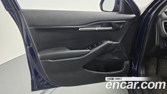 Kia Seltos 2022 — Photo 2/30