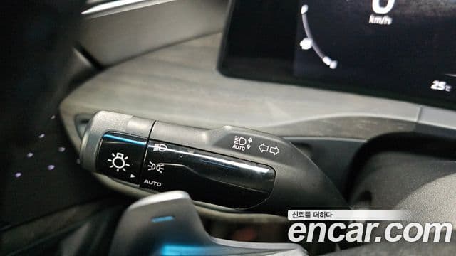 Kia K8 2021 — Şəkil 3/35