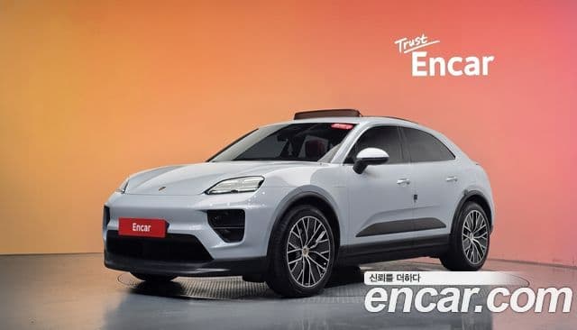 Porsche Macan EV 2025 — ფოტო 35/35
