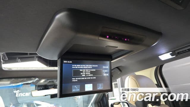 Toyota Sienna 2022 — Şəkil 16/36