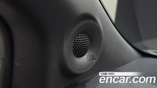 Toyota Sienna 2022 — Şəkil 30/36