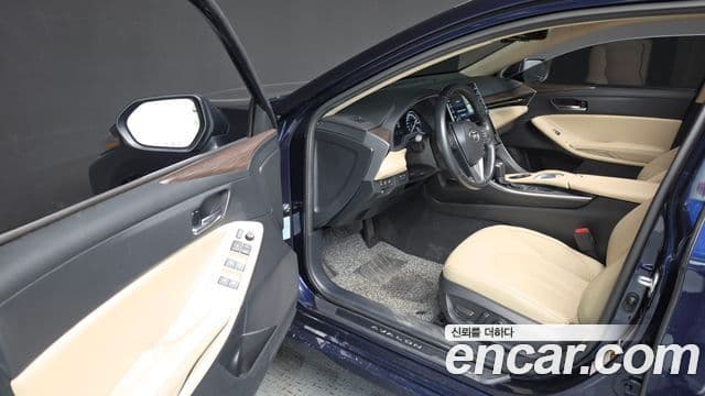 Toyota Avalon 2021 — Şəkil 15/30