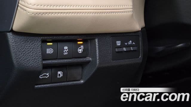Toyota Avalon 2021 — Şəkil 24/30