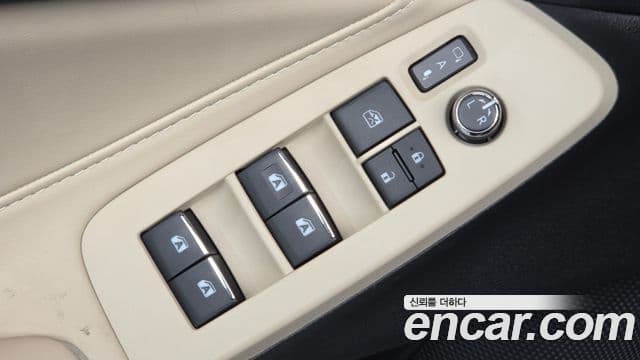 Toyota Avalon 2021 — Şəkil 17/30