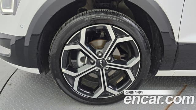 Kia Niro 2025 — Фото 5/20
