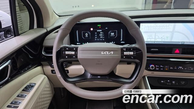 Kia Carnival 2025 — Фото 13/20