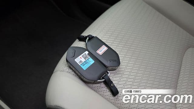 Kia Carnival 2025 — Фото 15/20
