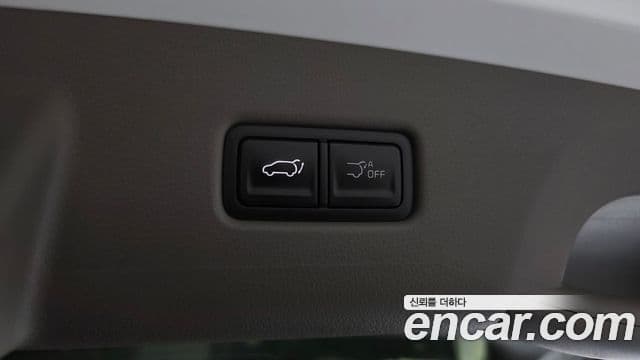 Kia Carnival 2025 — Фото 16/20