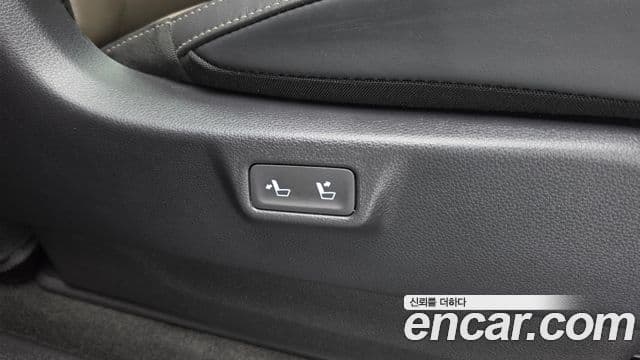 Kia Carnival 2023 — Фото 20/20