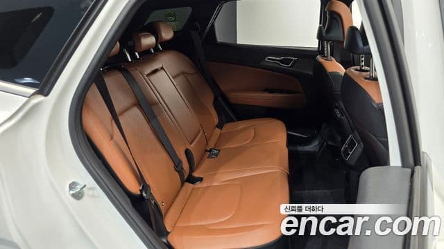 Kia Sportage 2022 — Фото 11/20