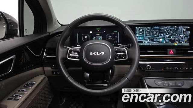 Kia Carnival 2024 — Фото 13/20