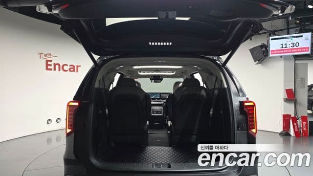 Kia Carnival 2024 — Фото 20/20