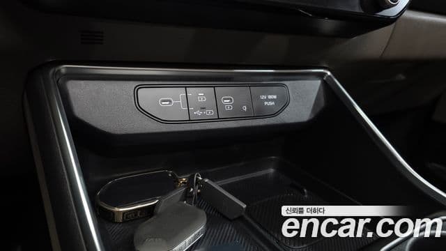 Kia Carnival 2024 — Şəkil 43/50