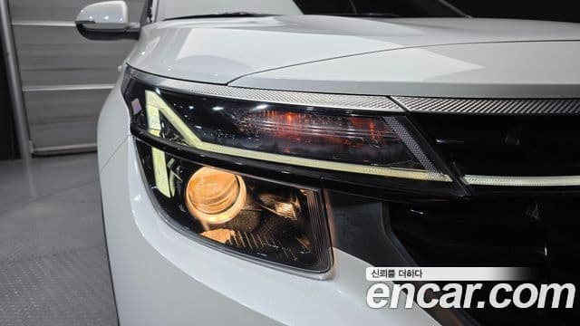 Kia Seltos 2023 — Photo 22/30