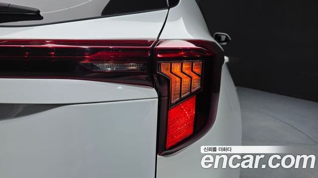 Kia Seltos 2023 — Photo 28/30