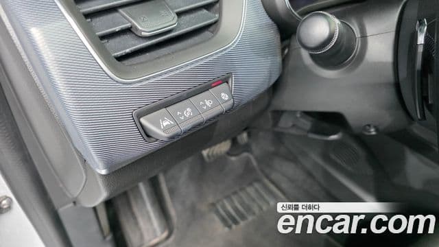 Renault Samsung XM3 2022 — Фото 19/20