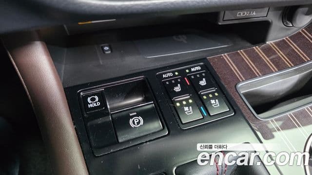 Lexus RX450h 2022 — ფოტო 16/20