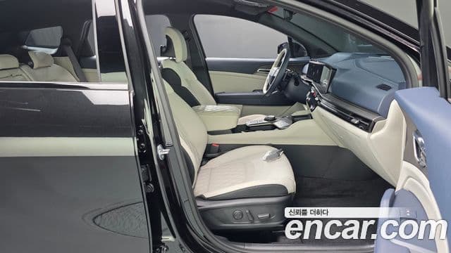 Kia Sportage 2025 — Şəkil 28/33