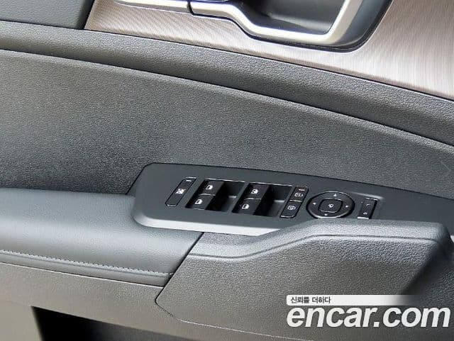 Kia Sportage 2025 — Фото 11/20