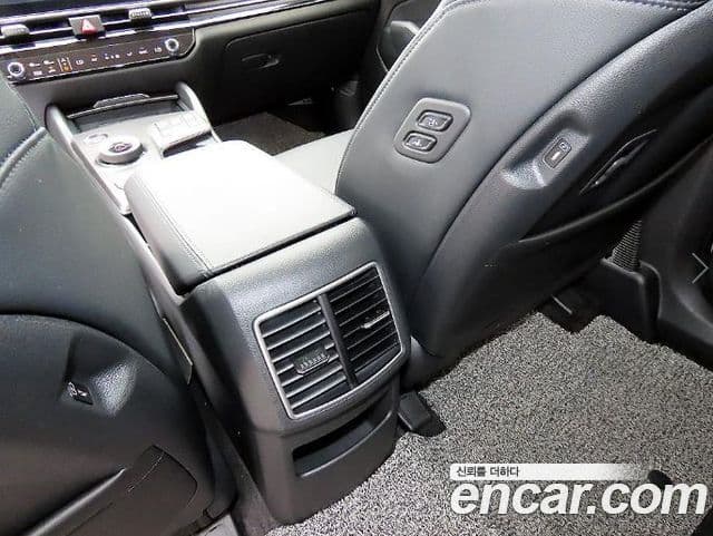 Kia Sportage 2025 — Фото 15/20