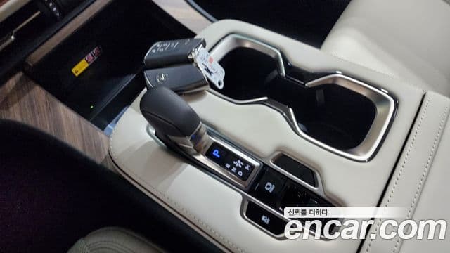 Lexus LM 2025 — Photo 6/34