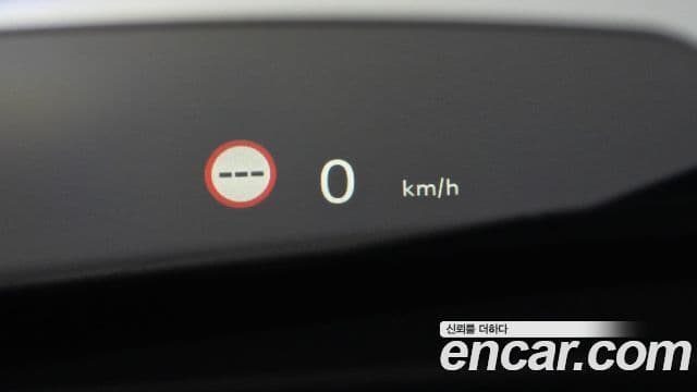 Mini Cooper Electric 2023 — ფოტო 2/30