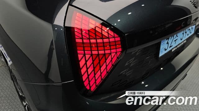 Mini Cooper Electric 2026 — Şəkil 29/30