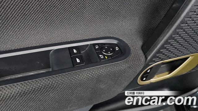 Mini Cooper Electric 2026 — Şəkil 8/30