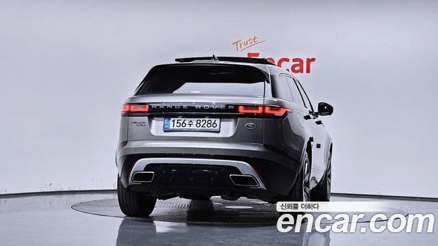 Land Rover Range Rover Velar 2018 — Фото 3/20