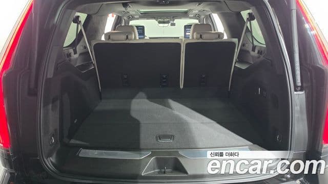 Cadillac Escalade 2026 — Photo 15/40