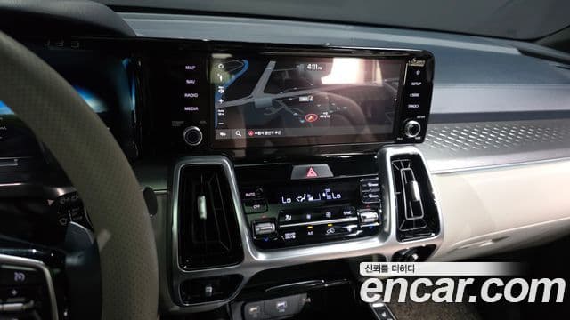 Kia Sorento 2021 — Фото 14/20