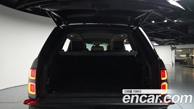 Land Rover Range Rover 2020 — Фото 20/20
