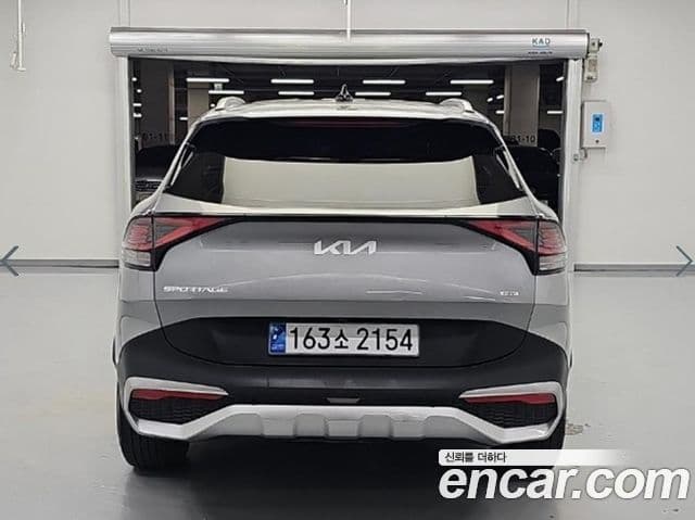 Kia Sportage 2023 — Фото 3/18