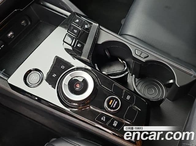 Kia Sportage 2023 — Фото 7/18