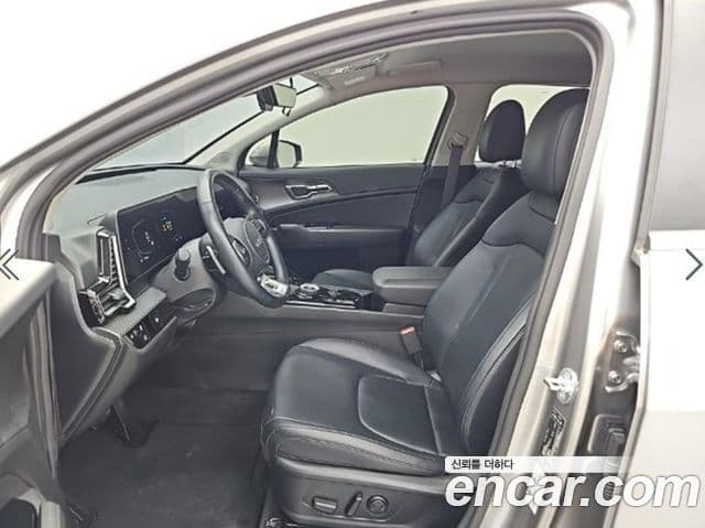 Kia Sportage 2023 — Фото 11/18