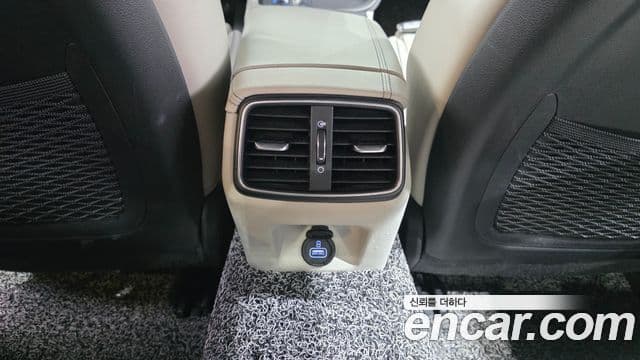 Genesis G70 2021 — ფოტო 35/39
