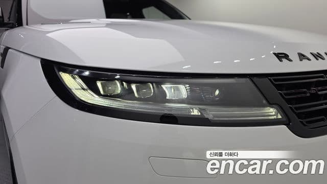 Land Rover Range Rover Sport 2026 — Photo 19/20