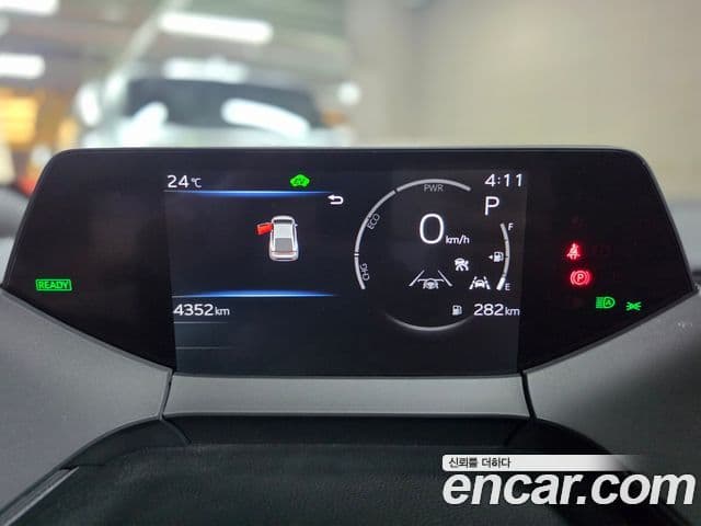 Toyota Prius 2025 — Photo 19/20
