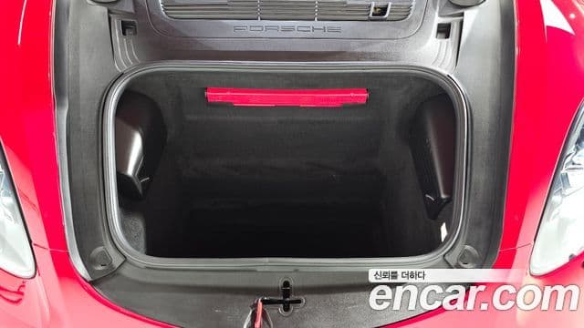 Porsche 718 Boxster 2018 — Photo 28/30
