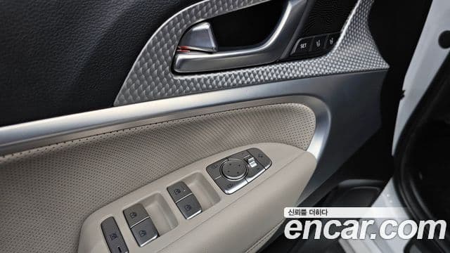 Genesis G70 2021 — ფოტო 11/36