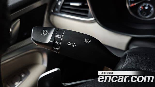 Genesis G70 2021 — ფოტო 29/36