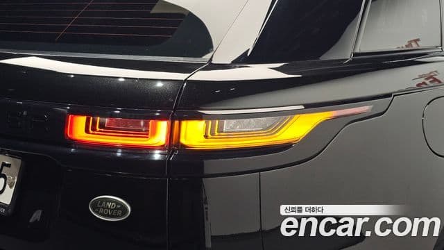 Land Rover Range Rover Velar 2018 — Şəkil 2/36