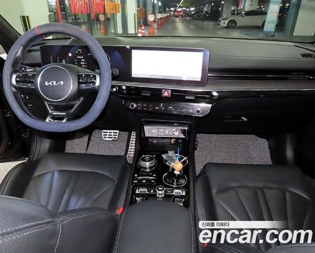 Kia K5 2024 — ფოტო 14/20