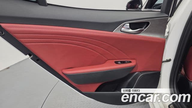 Kia Stinger Meister 2020 — ფოტო 18/40
