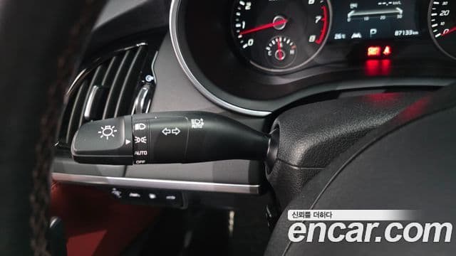 Kia Stinger Meister 2020 — ფოტო 36/40