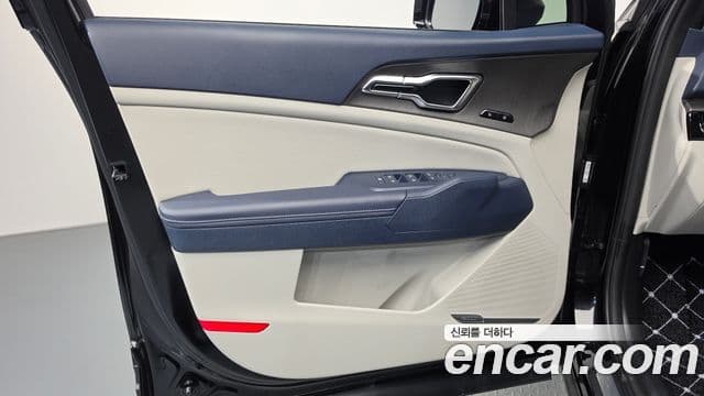 Kia Sportage 2025 — Şəkil 29/45
