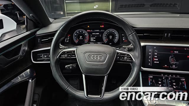 Audi A7 2020 — фото 13 из 20