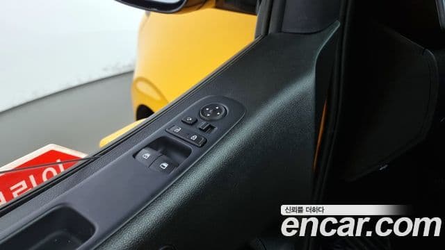 Hyundai Staria 2023 — Şəkil 2/20
