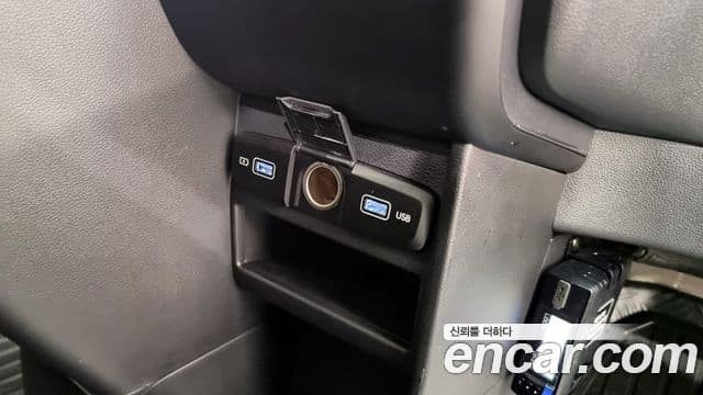 Hyundai Staria 2023 — Şəkil 5/20