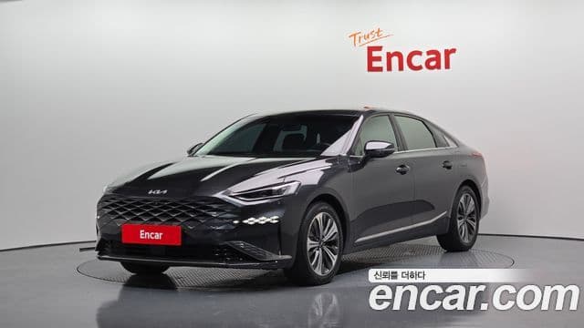 Kia K8 2022 — Şəkil 10/20